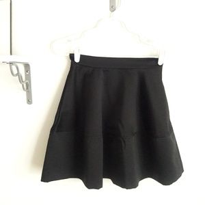 🇺🇸H&M skater skirt